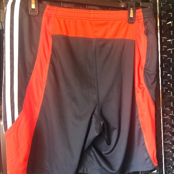 Adidas athletic shorts for Men. - Picture 2 of 2